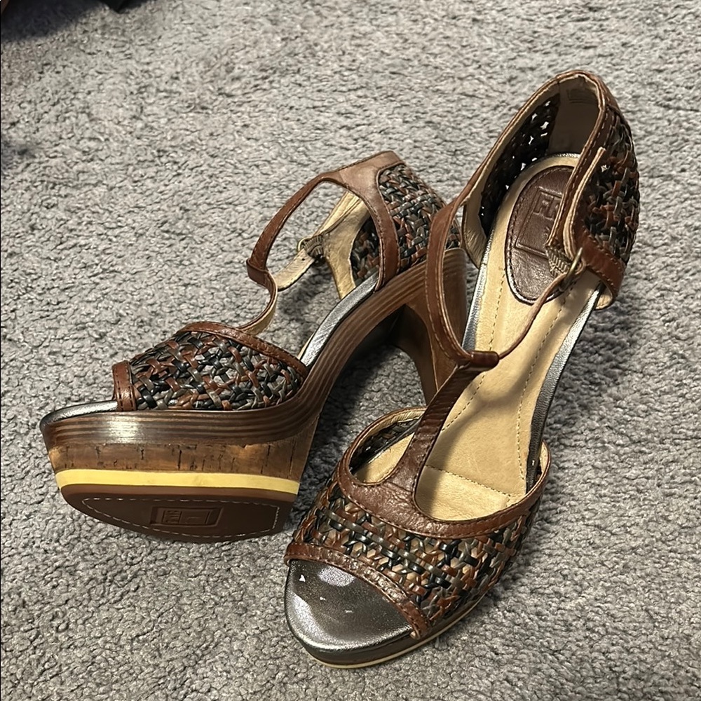 Frye Kara Woven Platform Heels